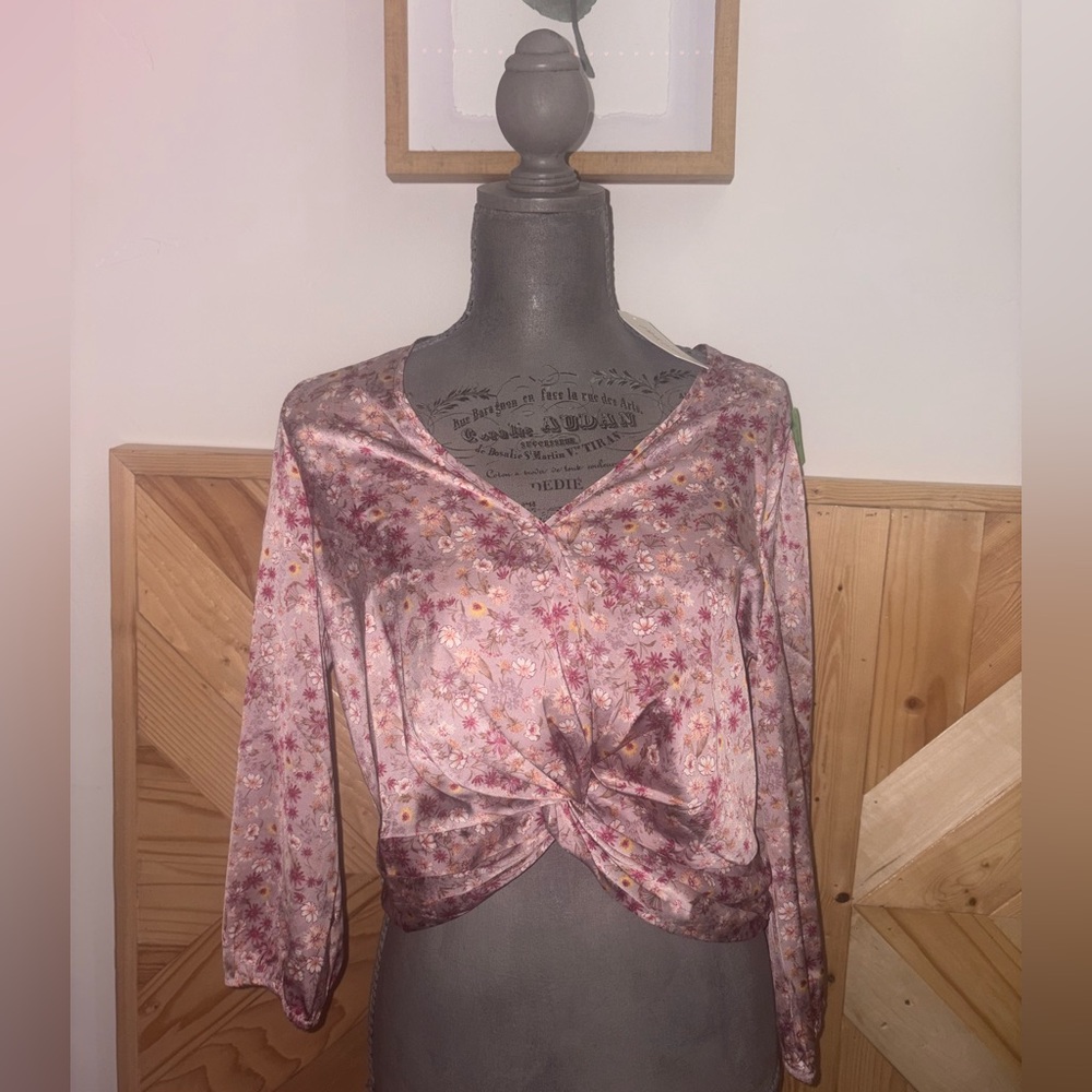 PINK ROSE SILK LONGSLEEVE TOP SIZE L NWT